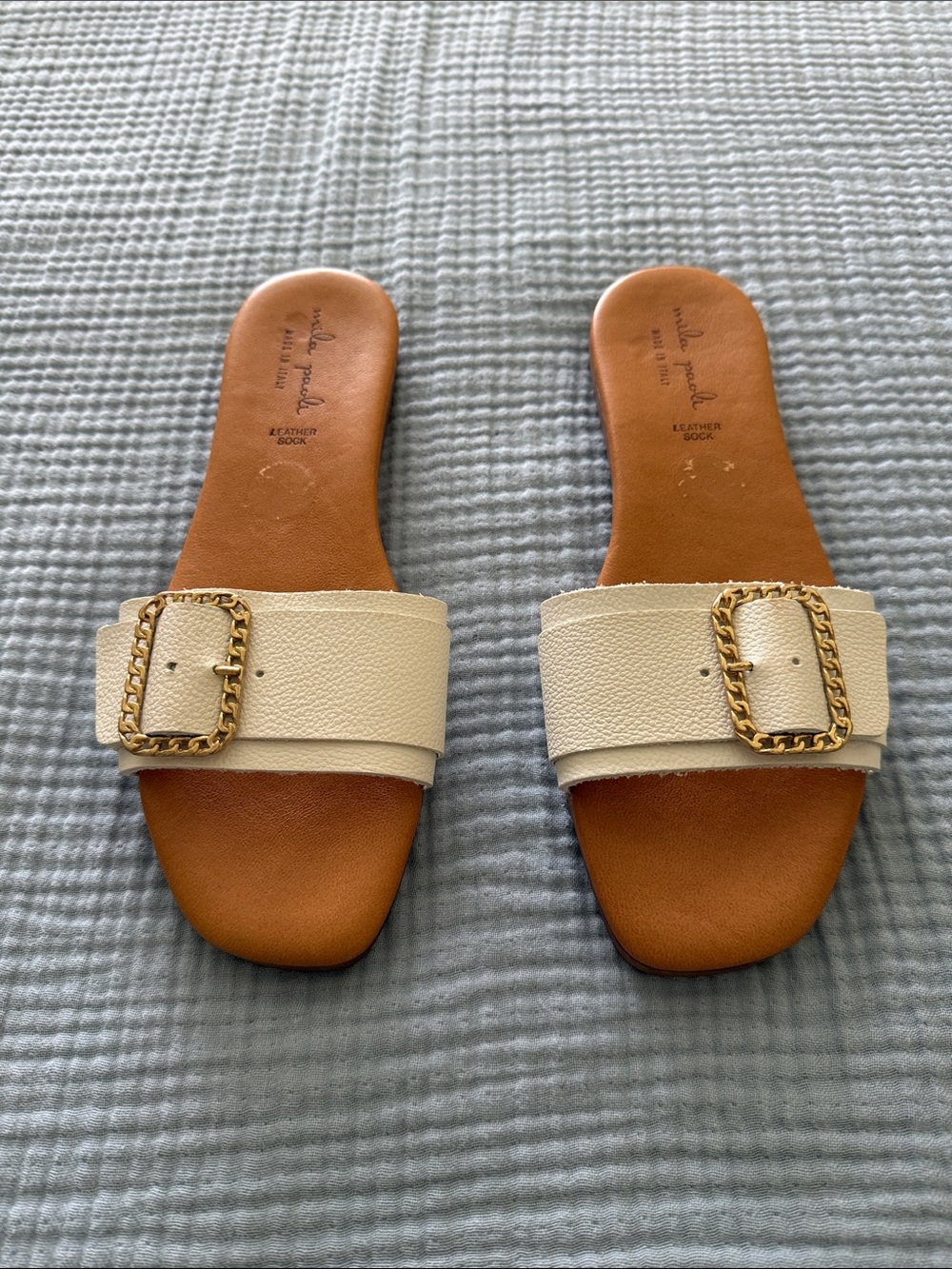 Mila Paoli Cream Leather Slide Sandals with Gold Chain Buckle